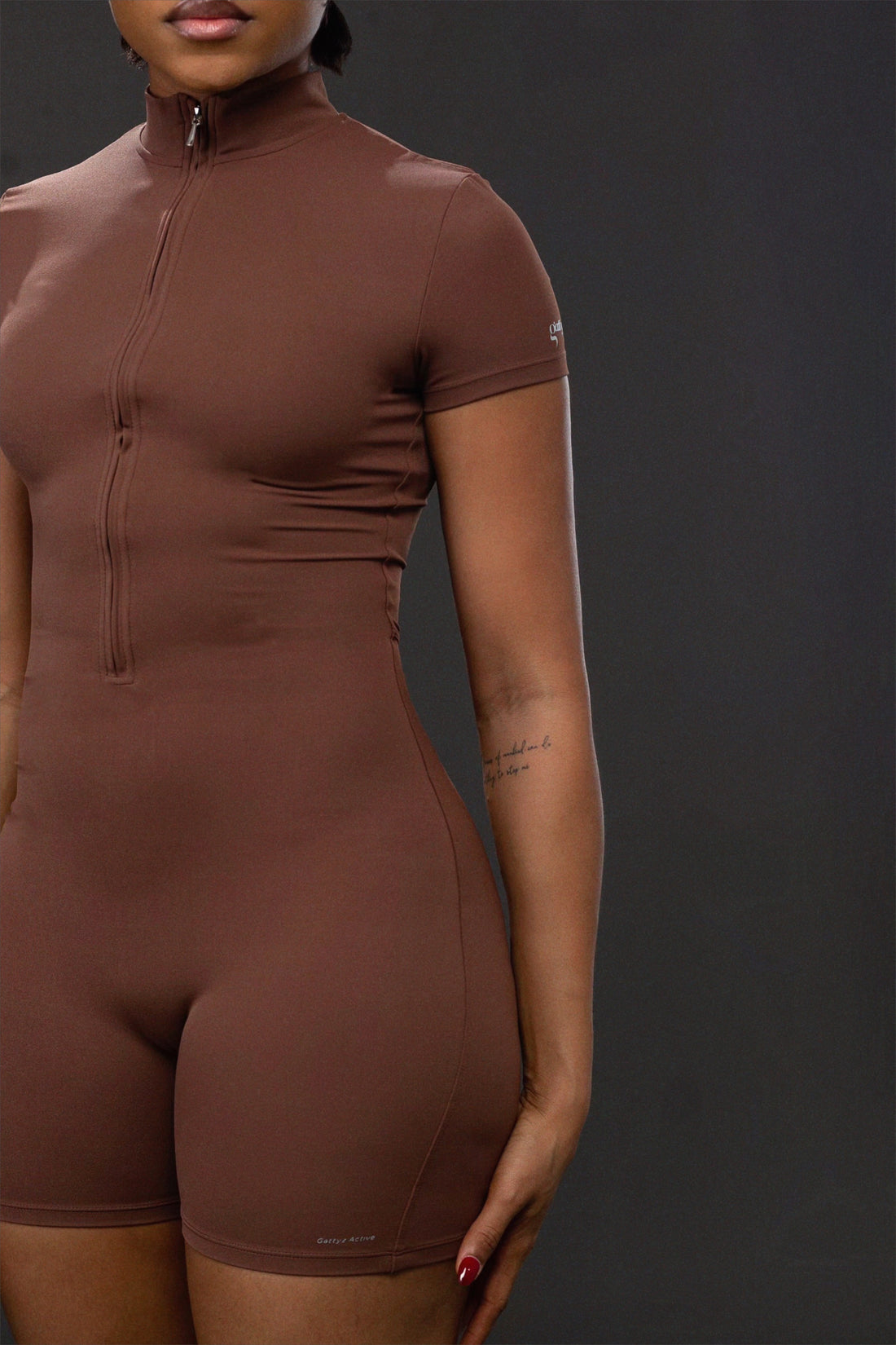 Flexy halfway zipper romper (choco)