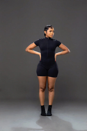 Flexy halfway zipper romper (onyx)