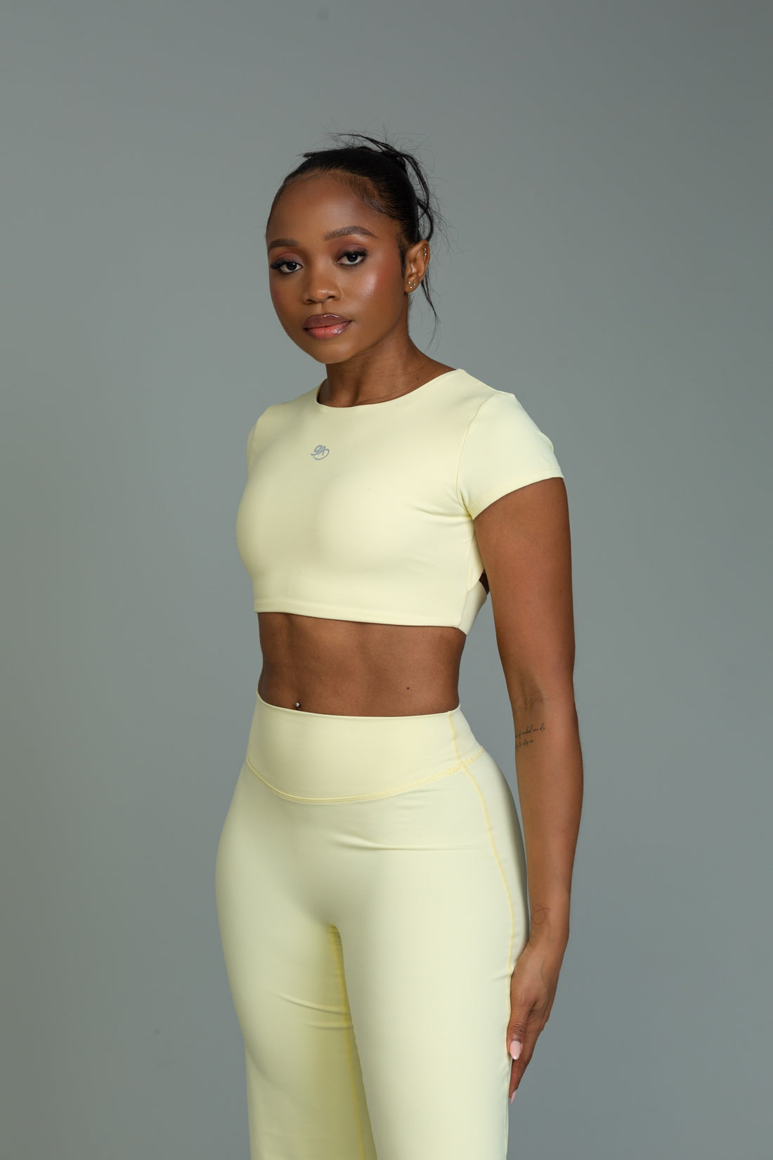 Open back cropped tees (mimosa)