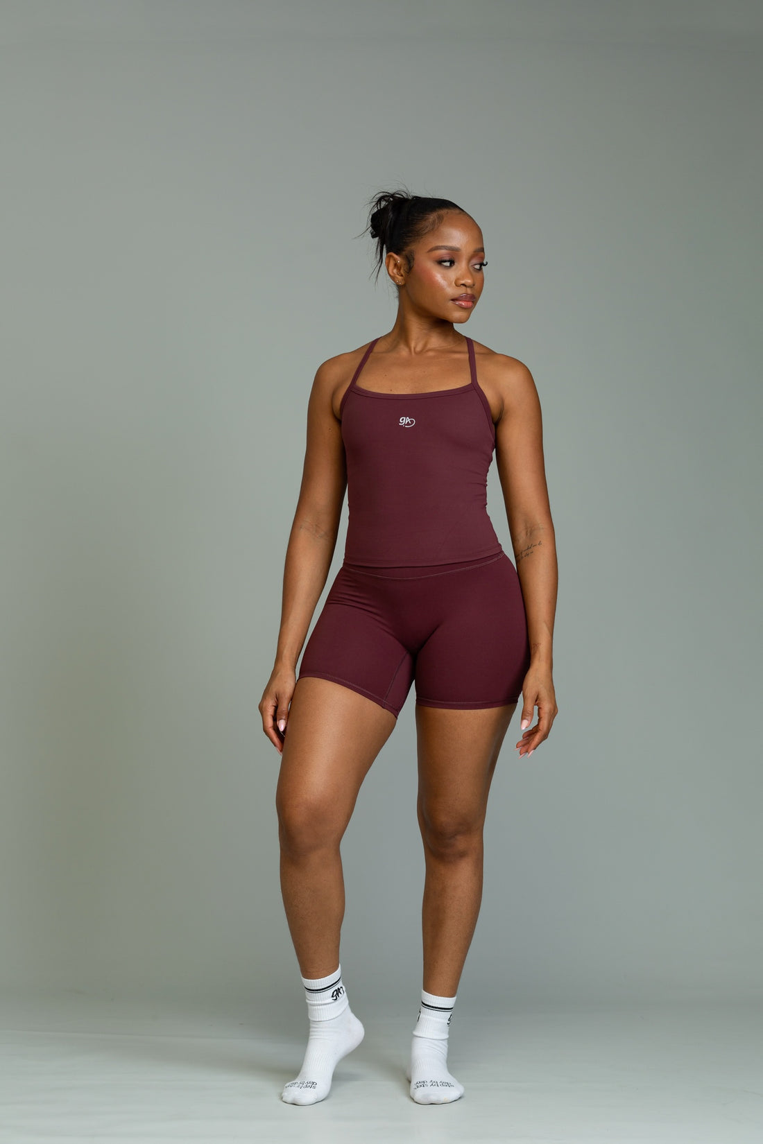 Poised 	high waisted shorts (mulberry)